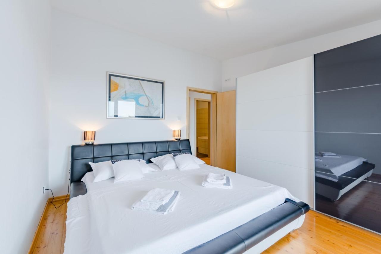 Apartments Flor De Lis Ποντστράνα Εξωτερικό φωτογραφία